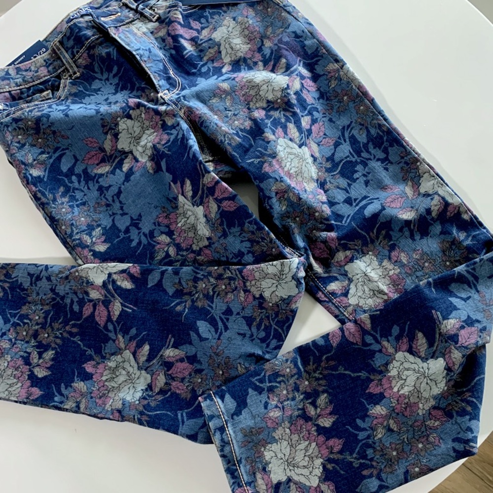New Chaps Floral Stretch Denim Jeans - Picture 8 of 13